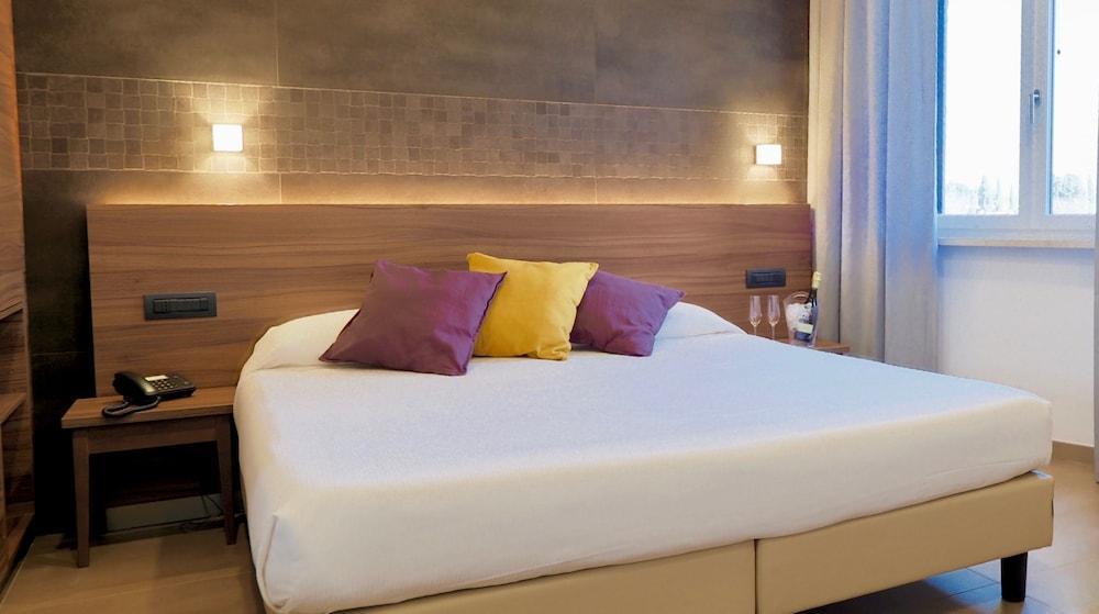 Hotel Kolping Casa Domitilla Rome