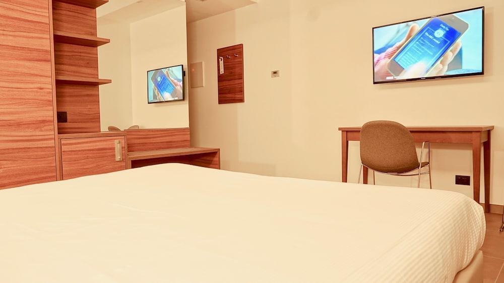 Hotell Kolping Casa Domitilla 3*